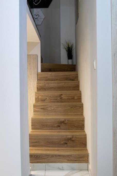 テッサロニキ* Ck Modern Loft Near Seaside *アパートメント エクステリア 写真