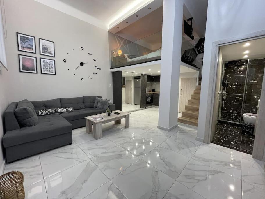 テッサロニキ* Ck Modern Loft Near Seaside *アパートメント エクステリア 写真