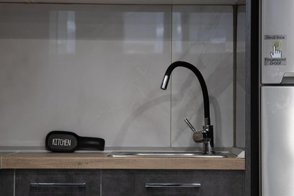 テッサロニキ* Ck Modern Loft Near Seaside *アパートメント エクステリア 写真